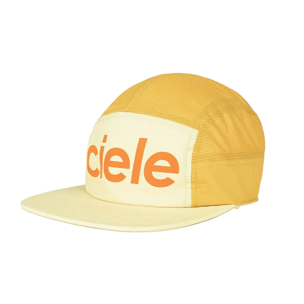 Ciele Athletics Headwear S/M / Glade GOCap Comp Century XMiles