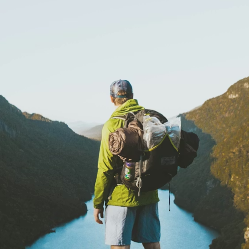 How to Eat Well When You’re Travelling to a Race