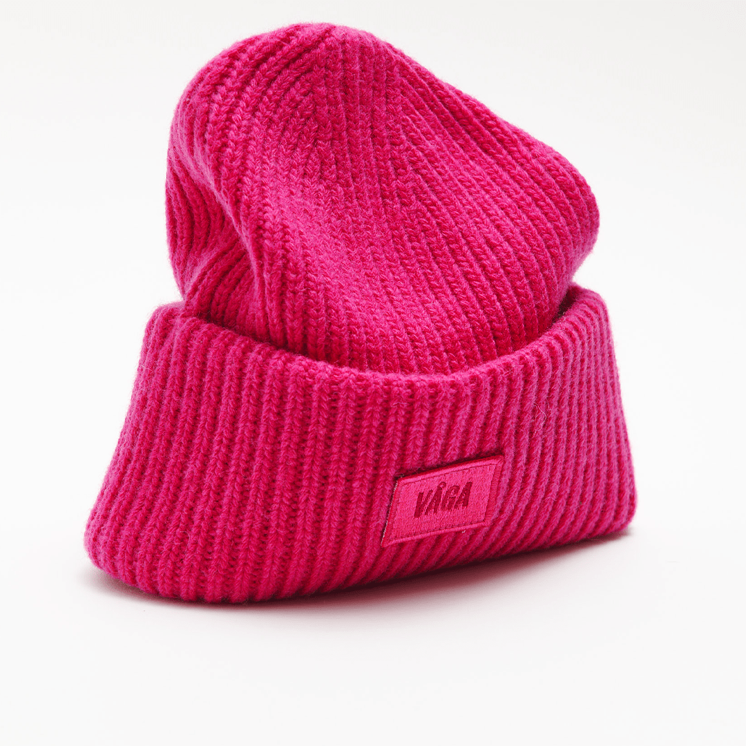 VÅGA Headwear Bright Pink Chunky Beanie XMiles