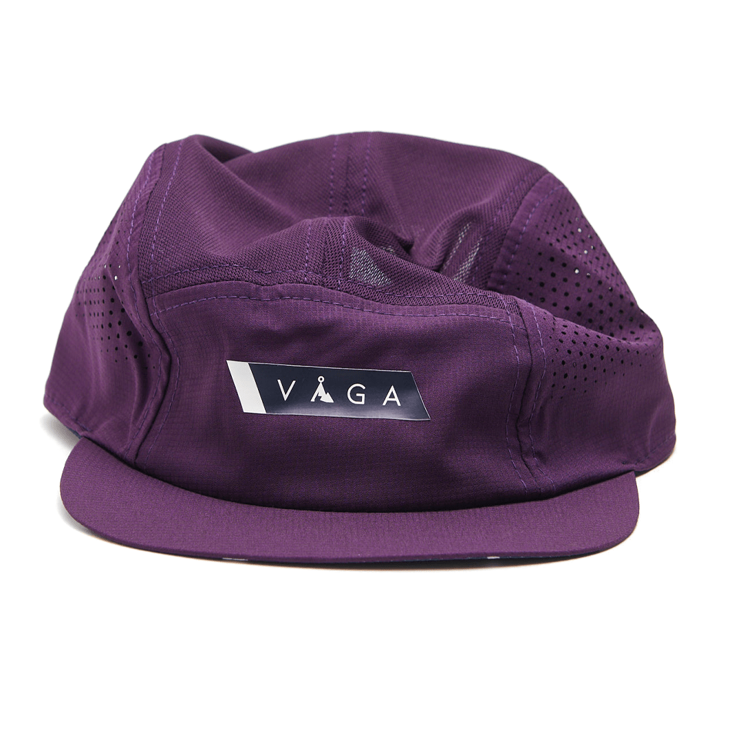 VÅGA Headwear Plum / Navy Blue Feather Racing Cap XMiles